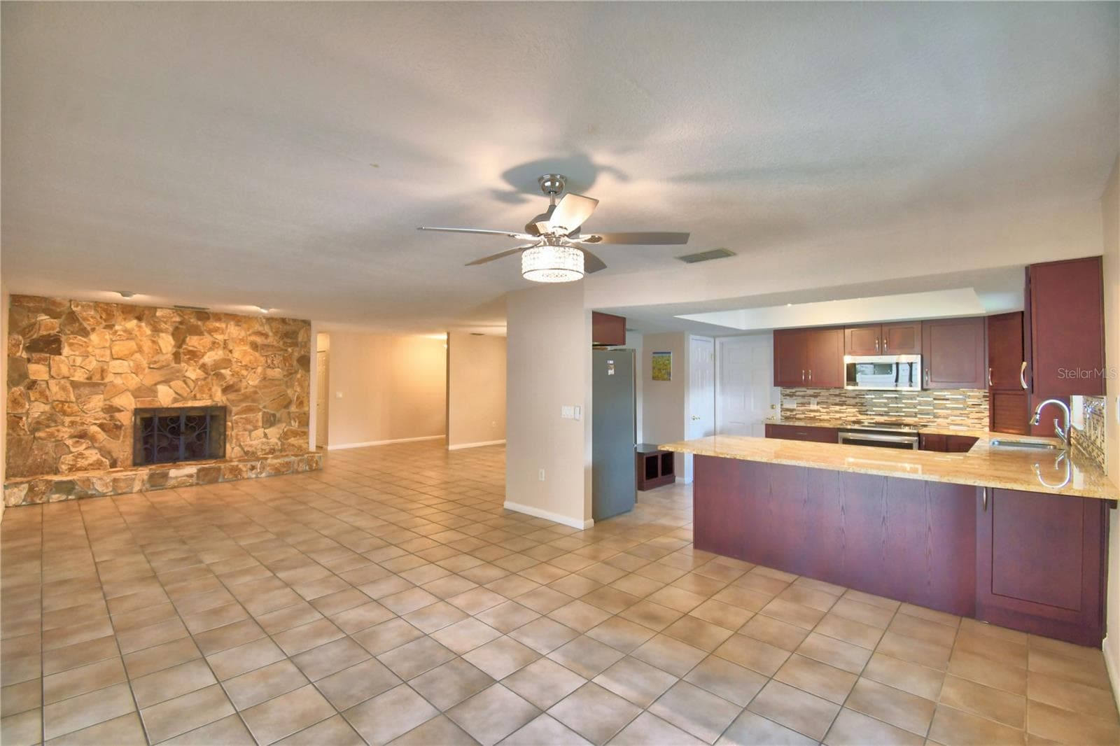 Single Family Residence at 902 CRESTVIEW DR, AUBURNDALE, photo 31 of 65