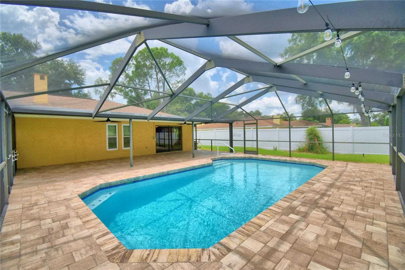 Single Family Residence at 902 CRESTVIEW DR, AUBURNDALE, photo 61 of 65