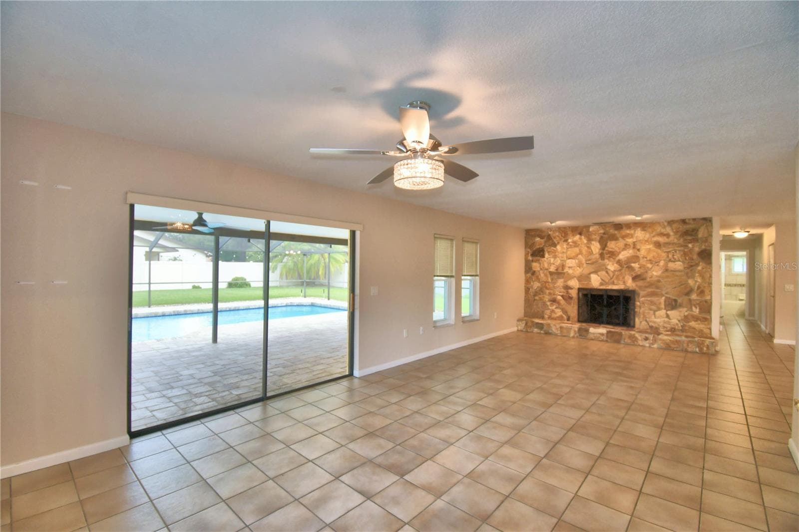 Single Family Residence at 902 CRESTVIEW DR, AUBURNDALE, photo 25 of 65
