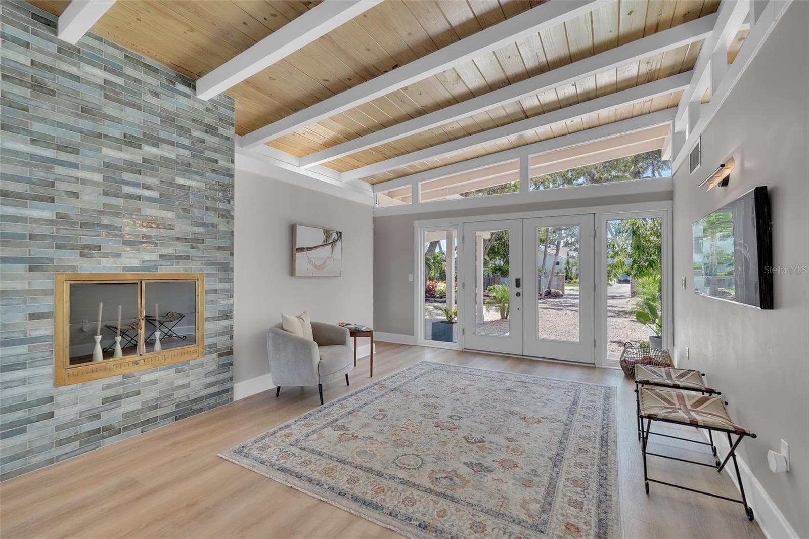 Single Family Residence at 1275 PORT LN, SARASOTA, photo 9 of 93
