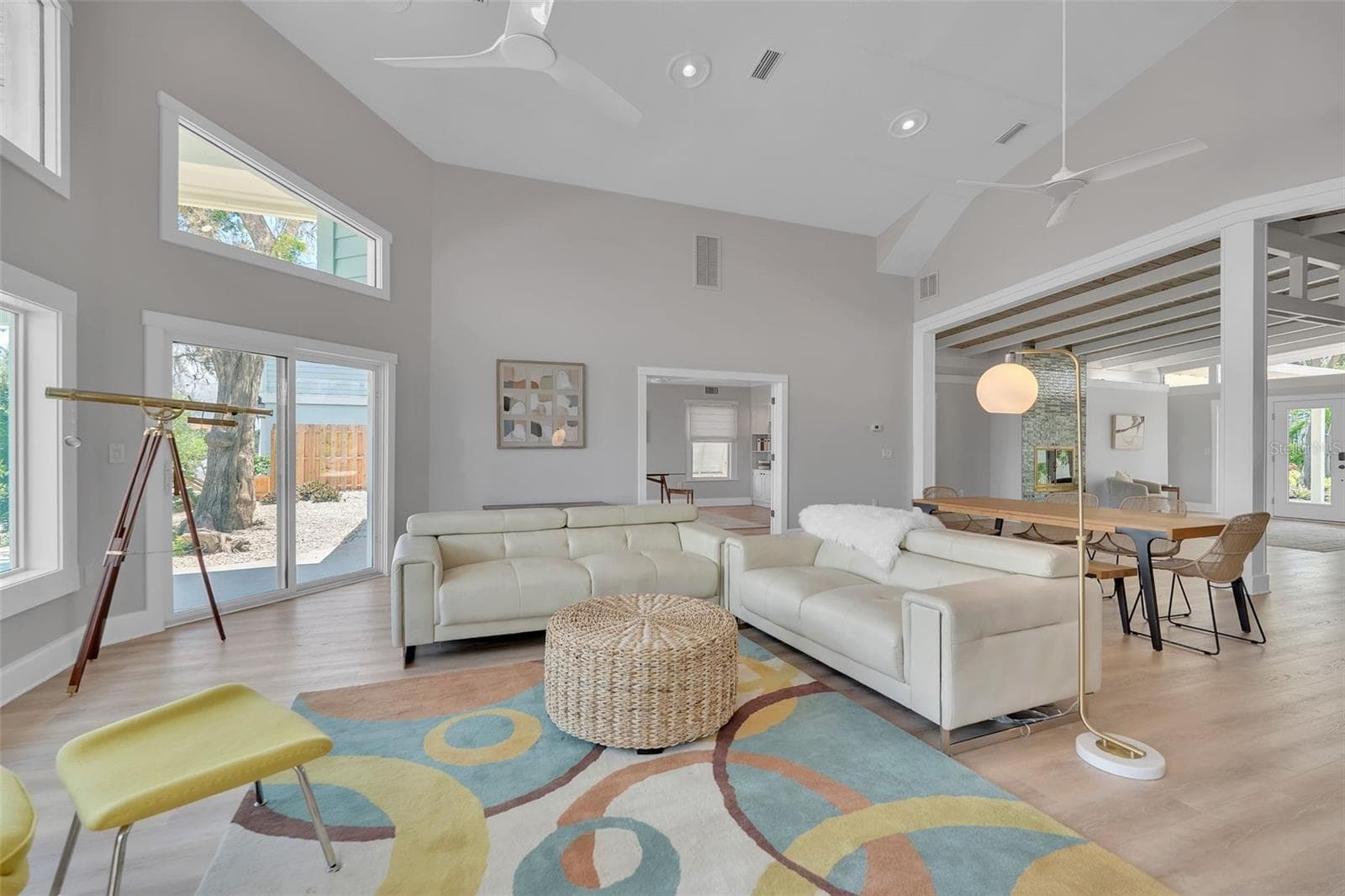 Single Family Residence at 1275 PORT LN, SARASOTA, photo 17 of 93