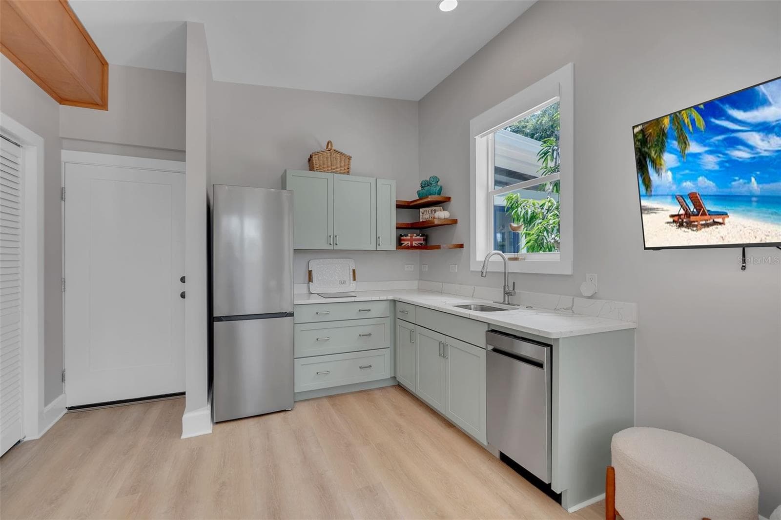 Single Family Residence at 1275 PORT LN, SARASOTA, photo 62 of 93