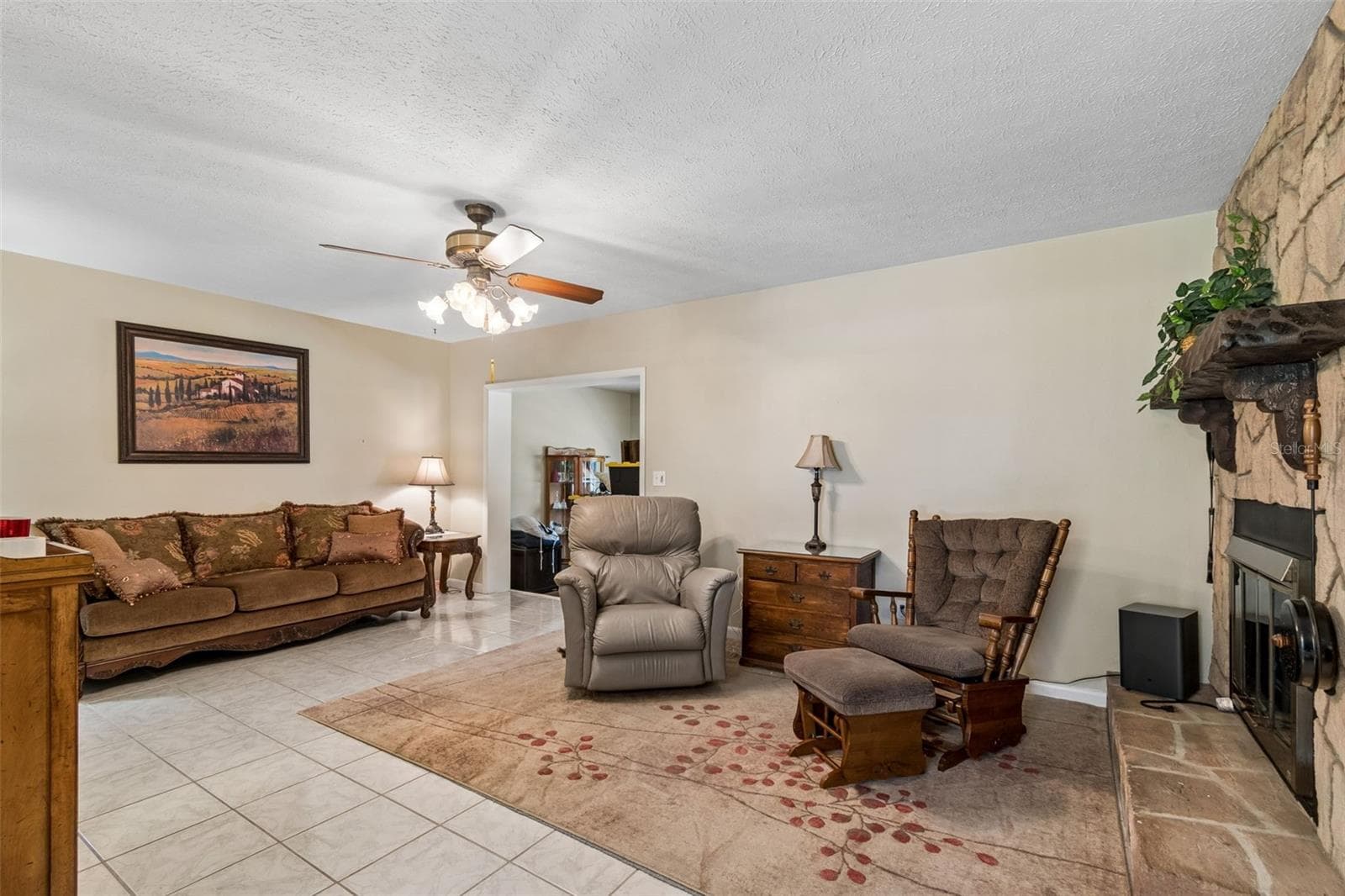 Single Family Residence at 2321 WOOTEN RD, DOVER, photo 12 of 54