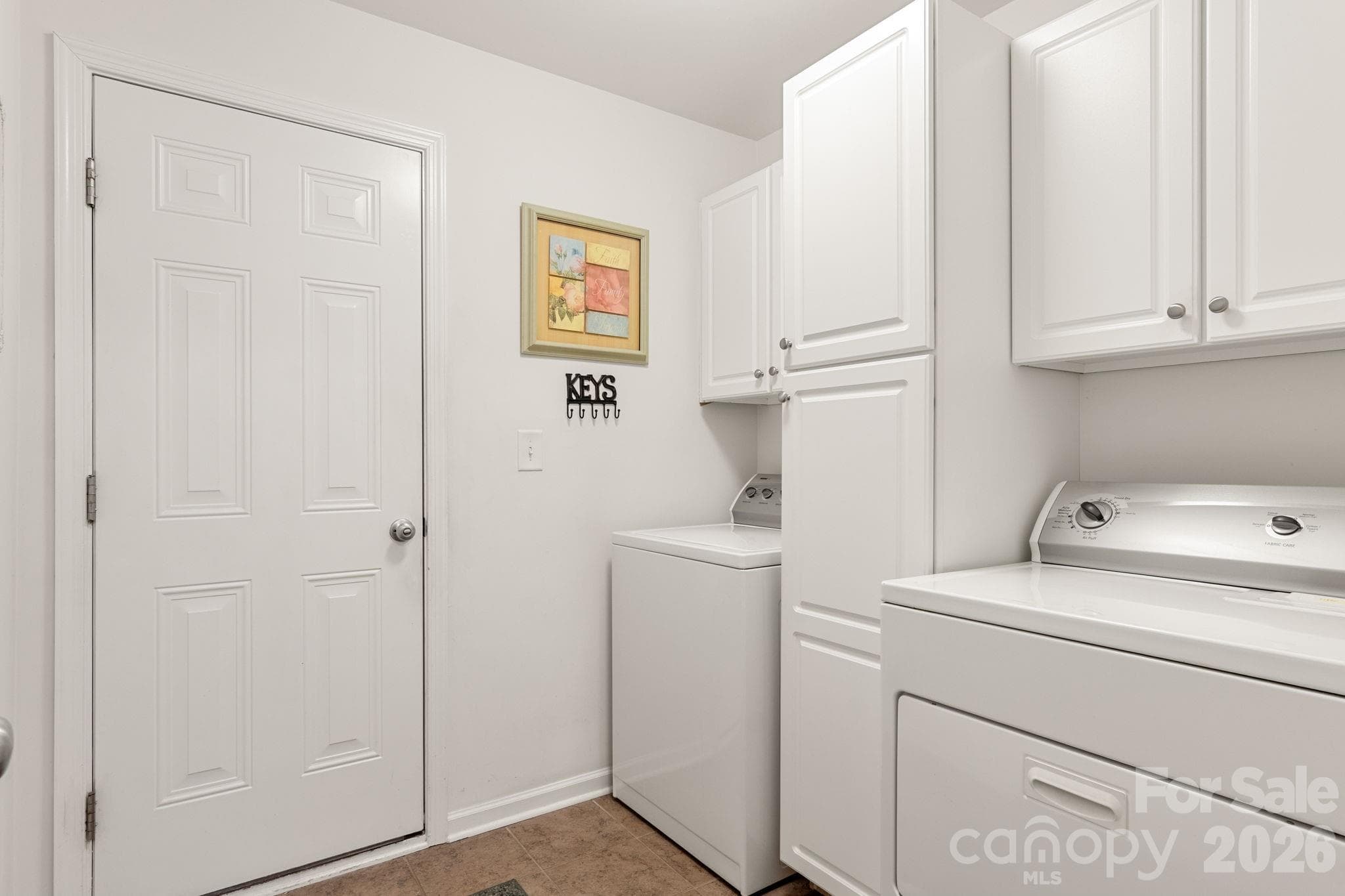 Single Family Residence at 7055 Sedgebrook Drive W, Stanley, photo 30 of 34