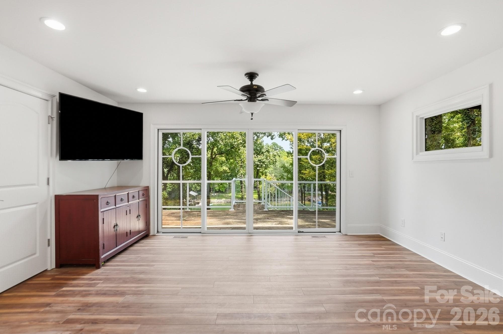 Single Family Residence at 16121 Tana Tea Circle, Tega Cay, photo 35 of 61