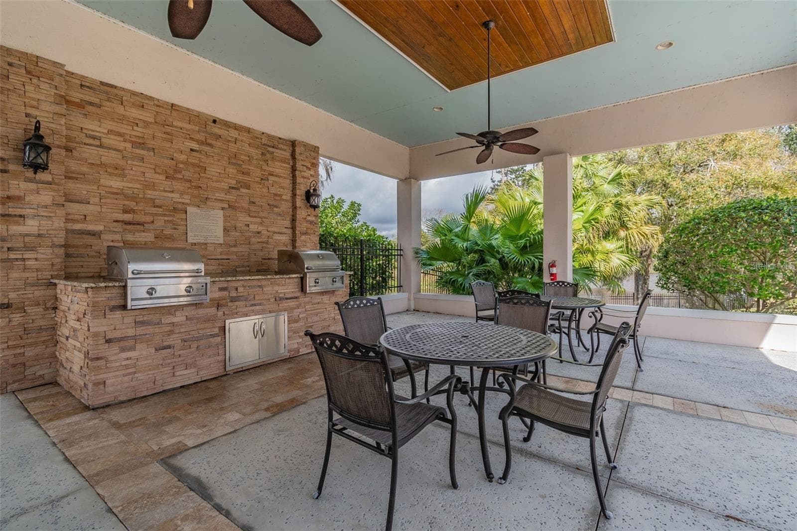 Villa at 11329 RAVINIA PARK BLVD, TAMPA, photo 44 of 60