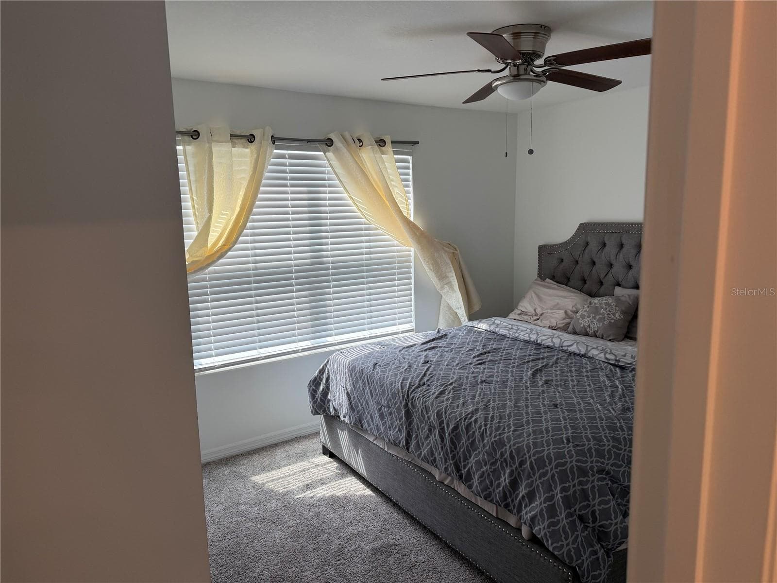 Single Family Residence at 1187 TYLER LOOP, WINTER HAVEN, photo 2 of 22