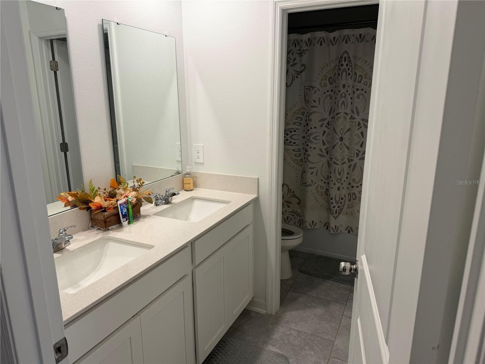 Single Family Residence at 1187 TYLER LOOP, WINTER HAVEN, photo 4 of 22