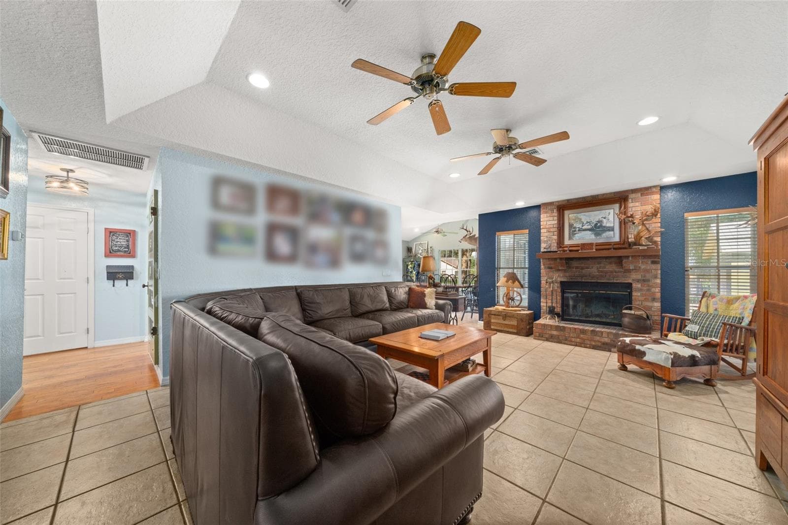 Single Family Residence at 510 EDGEWOOD DR, FORT MEADE, photo 7 of 43