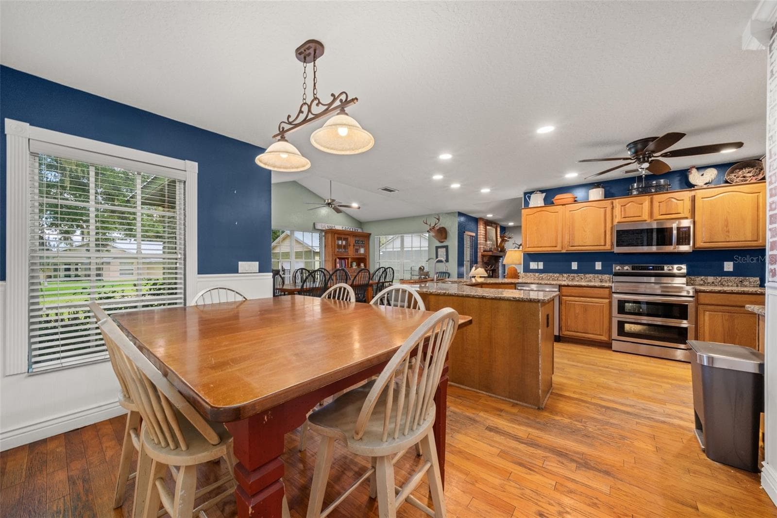 Single Family Residence at 510 EDGEWOOD DR, FORT MEADE, photo 12 of 43
