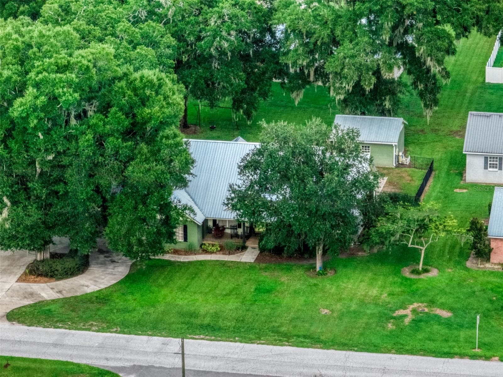Single Family Residence at 510 EDGEWOOD DR, FORT MEADE, photo 39 of 43