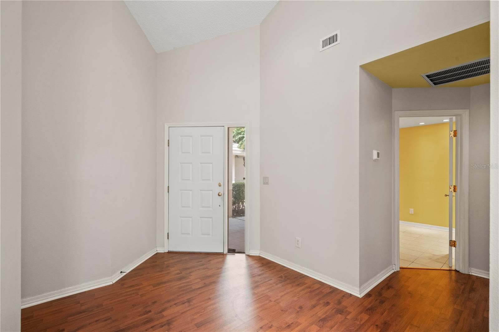 Single Family Residence at 6005 FAIRWAY PALMS CT, TAMPA, photo 30 of 58