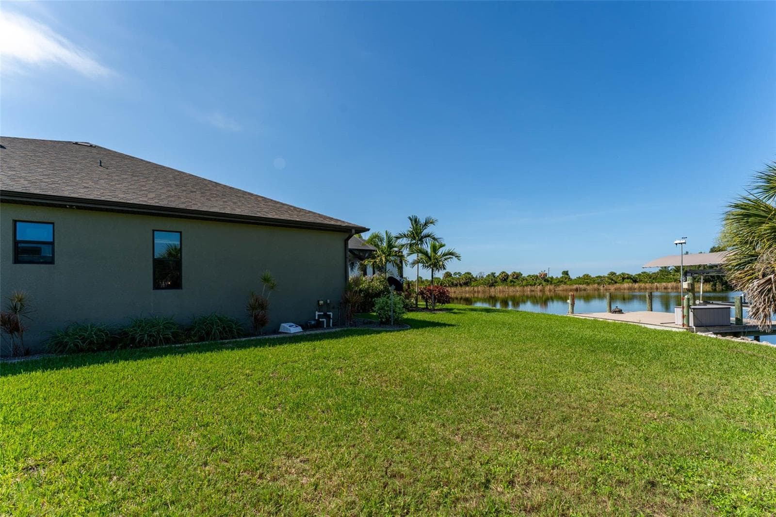 Single Family Residence at 10650 POUGHKEEPSIE CIR, PORT CHARLOTTE, photo 58 of 70