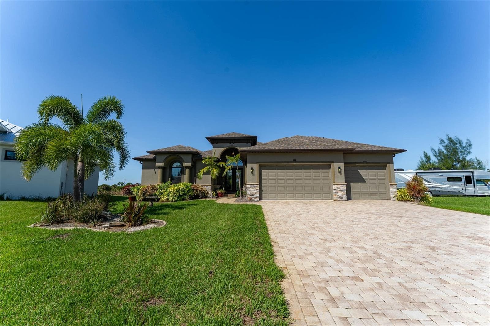 Single Family Residence at 10650 POUGHKEEPSIE CIR, PORT CHARLOTTE, photo 68 of 70