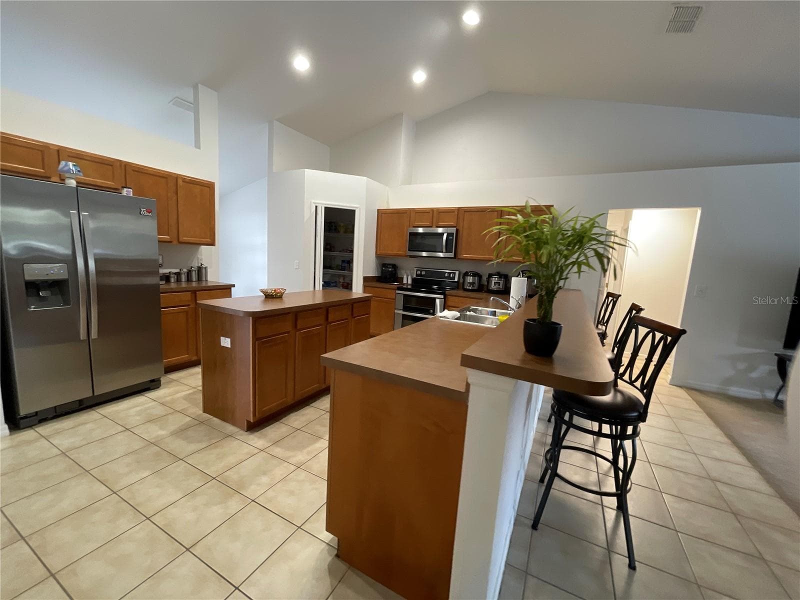 Single Family Residence at 664 HATCHWOOD DR, HAINES CITY, photo 10 of 29