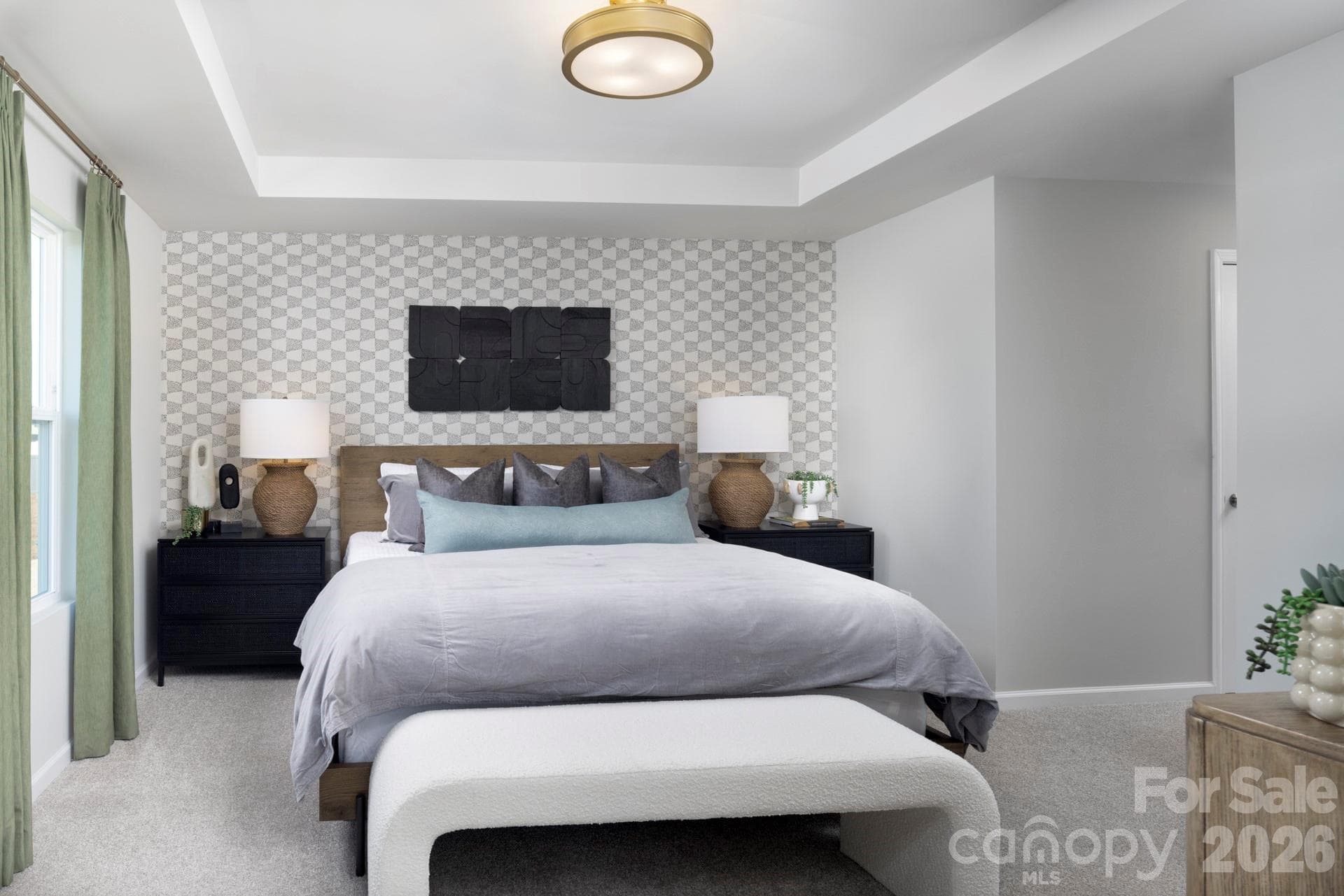 Photos shown are of a staged model home and are for illustrative purposes only. Floor plan is the same; however, finishes, colors, features, fixtures, furnishings, and design selections may vary from the actual home. - Charlotte