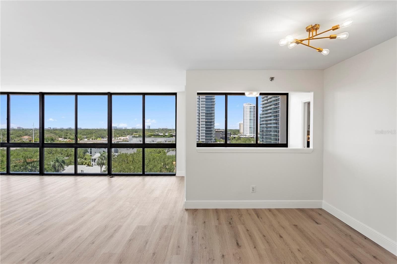 Condominium at 3301 BAYSHORE BLVD #1101E, TAMPA, photo 6 of 56
