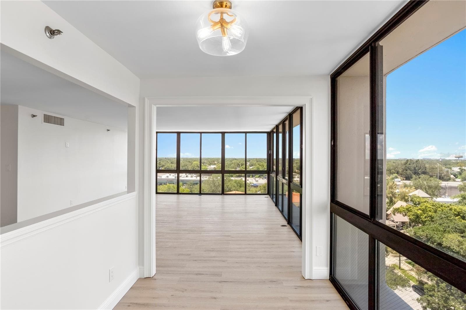 Condominium at 3301 BAYSHORE BLVD #1101E, TAMPA, photo 24 of 56