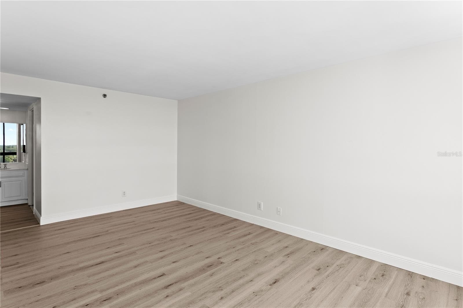 Condominium at 3301 BAYSHORE BLVD #1101E, TAMPA, photo 28 of 56