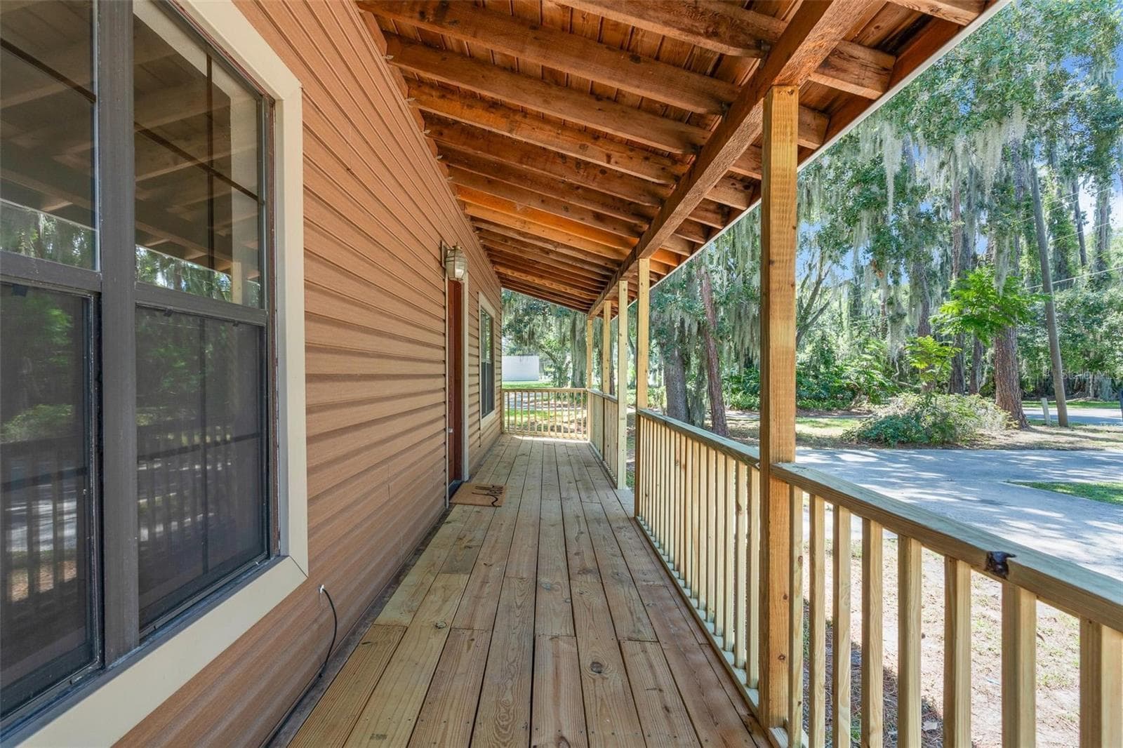 Single Family Residence at 31018 COVE RD, TAVARES, photo 10 of 57