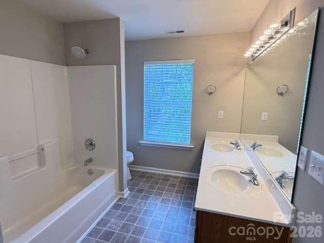 Townhouse at 10541 Trolley Run Drive, Cornelius, photo 20 of 30
