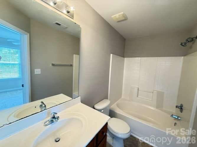 Townhouse at 17756 Trolley Crossing Way, Cornelius, photo 15 of 25
