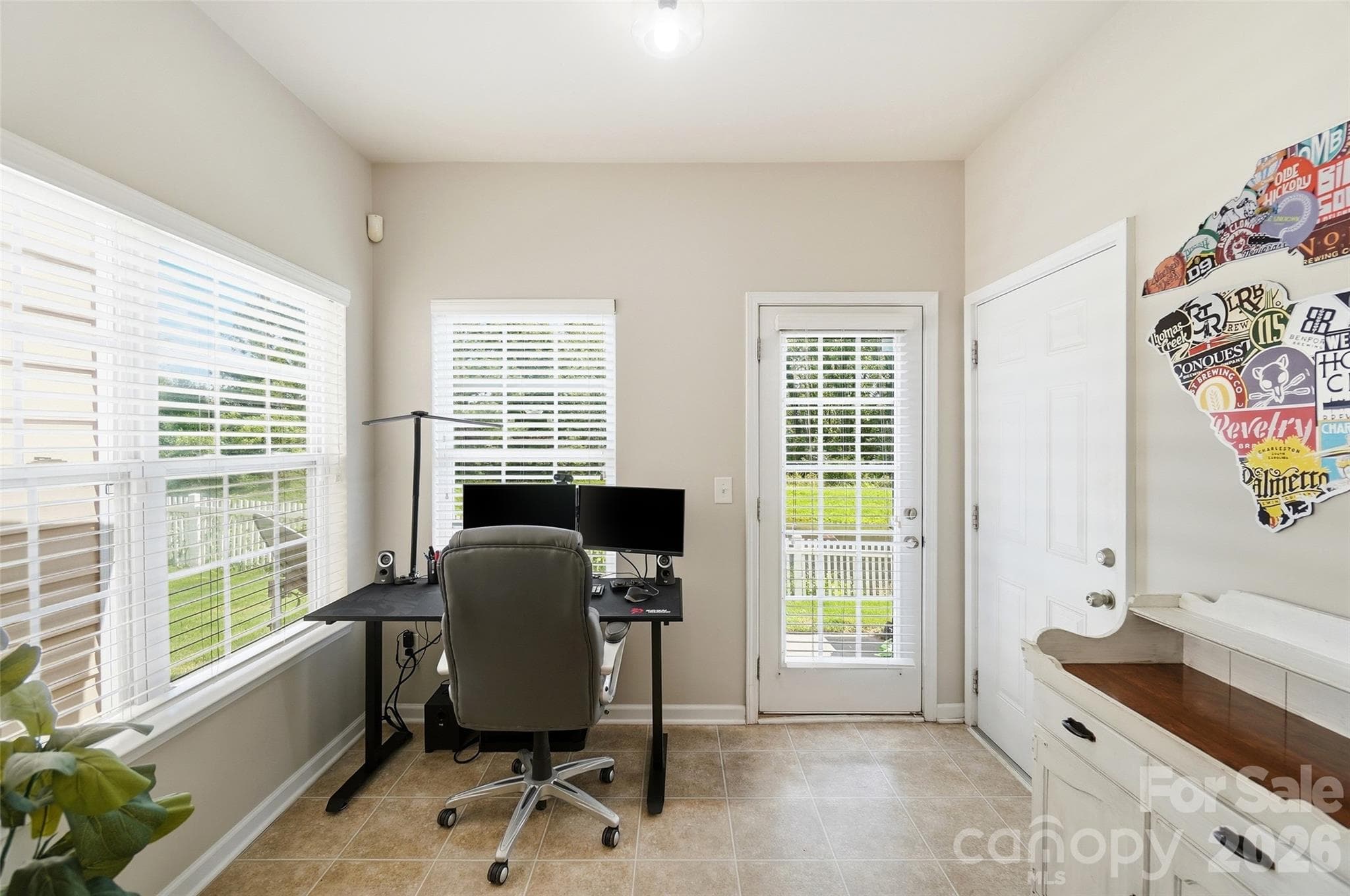 Townhouse at 2311 Crosscut Drive, Charlotte, photo 17 of 42