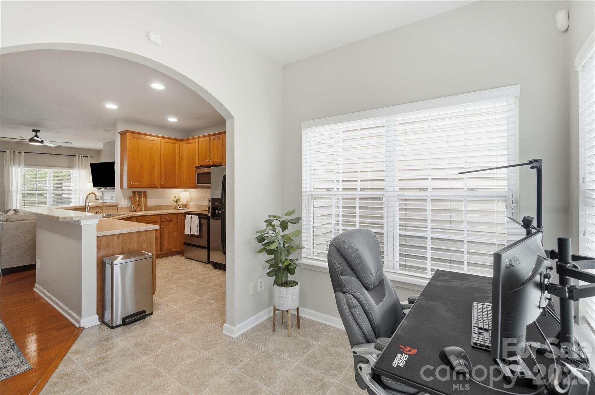 Townhouse at 2311 Crosscut Drive, Charlotte, photo 19 of 42