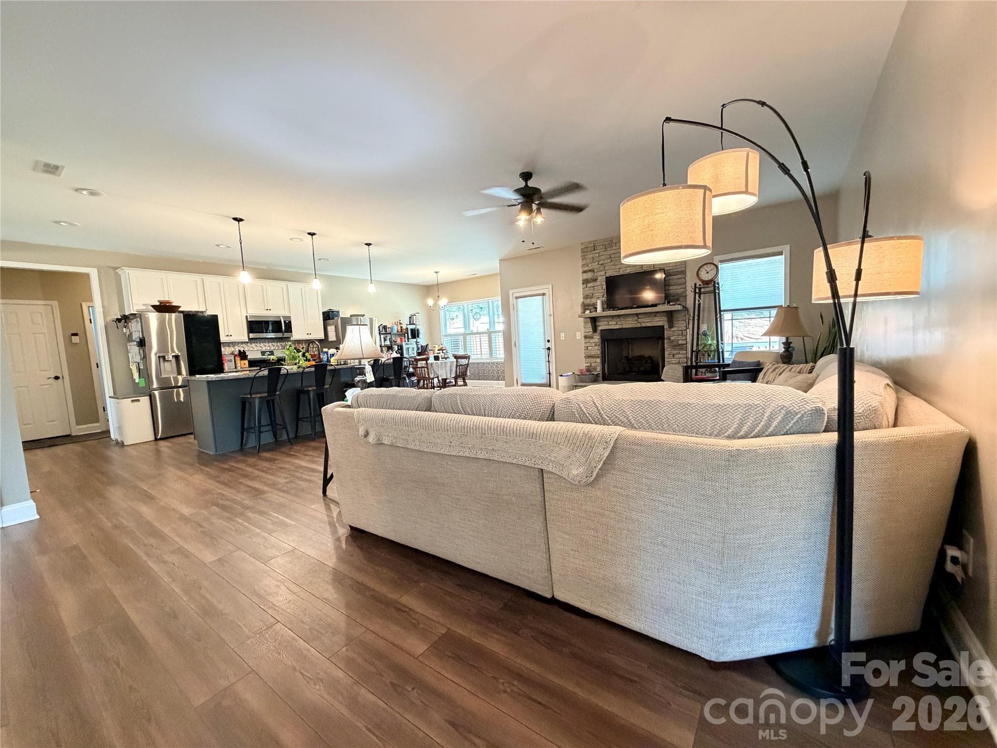 Single Family Residence at 10 Mooney Drive, Taylorsville, photo 3 of 31