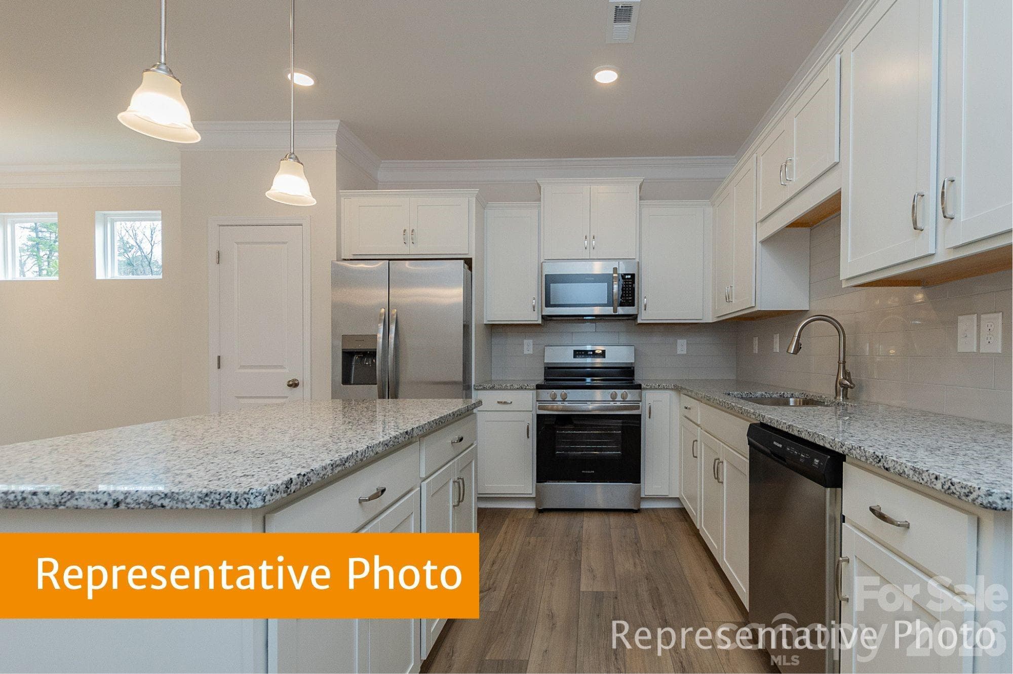 Townhouse at 2671 Spinalis Street, Charlotte, photo 6 of 31