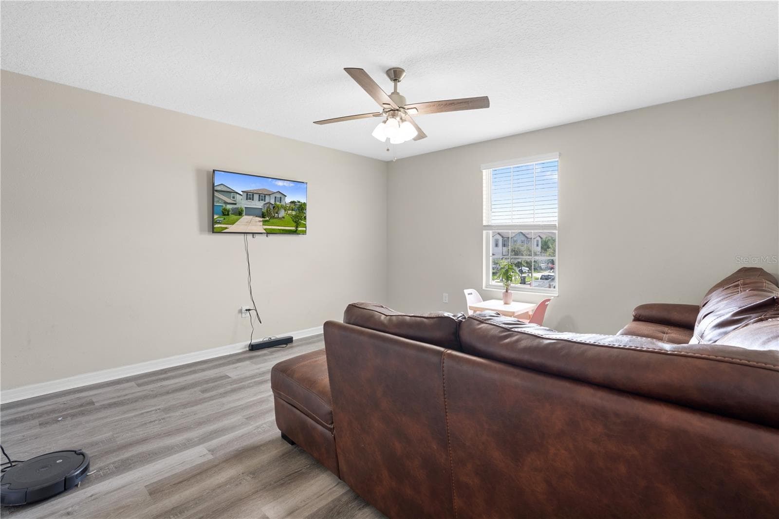 Single Family Residence at 7420 PEARLY EVERLASTING AVE, TAMPA, photo 22 of 48