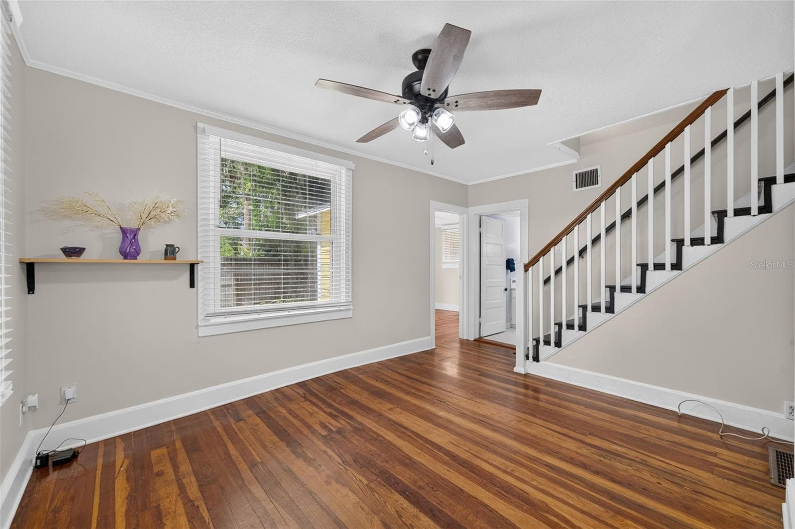 Single Family Residence at 834 N ALEXANDER ST, MOUNT DORA, photo 9 of 23