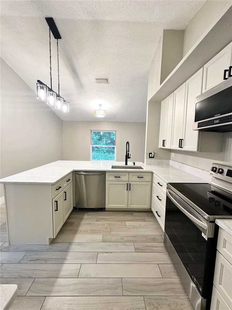 Single Family Residence at 5915 GROVELINE DR, ORLANDO, photo 23 of 71