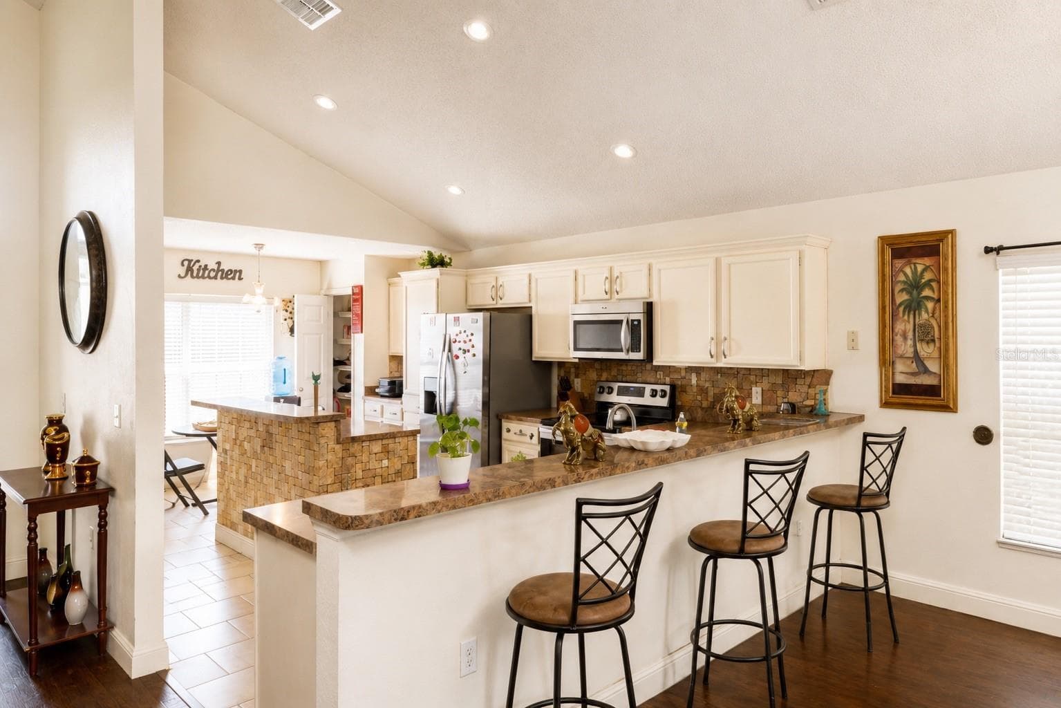 Single Family Residence at 925 STOCKPORT DR, KISSIMMEE, photo 6 of 28