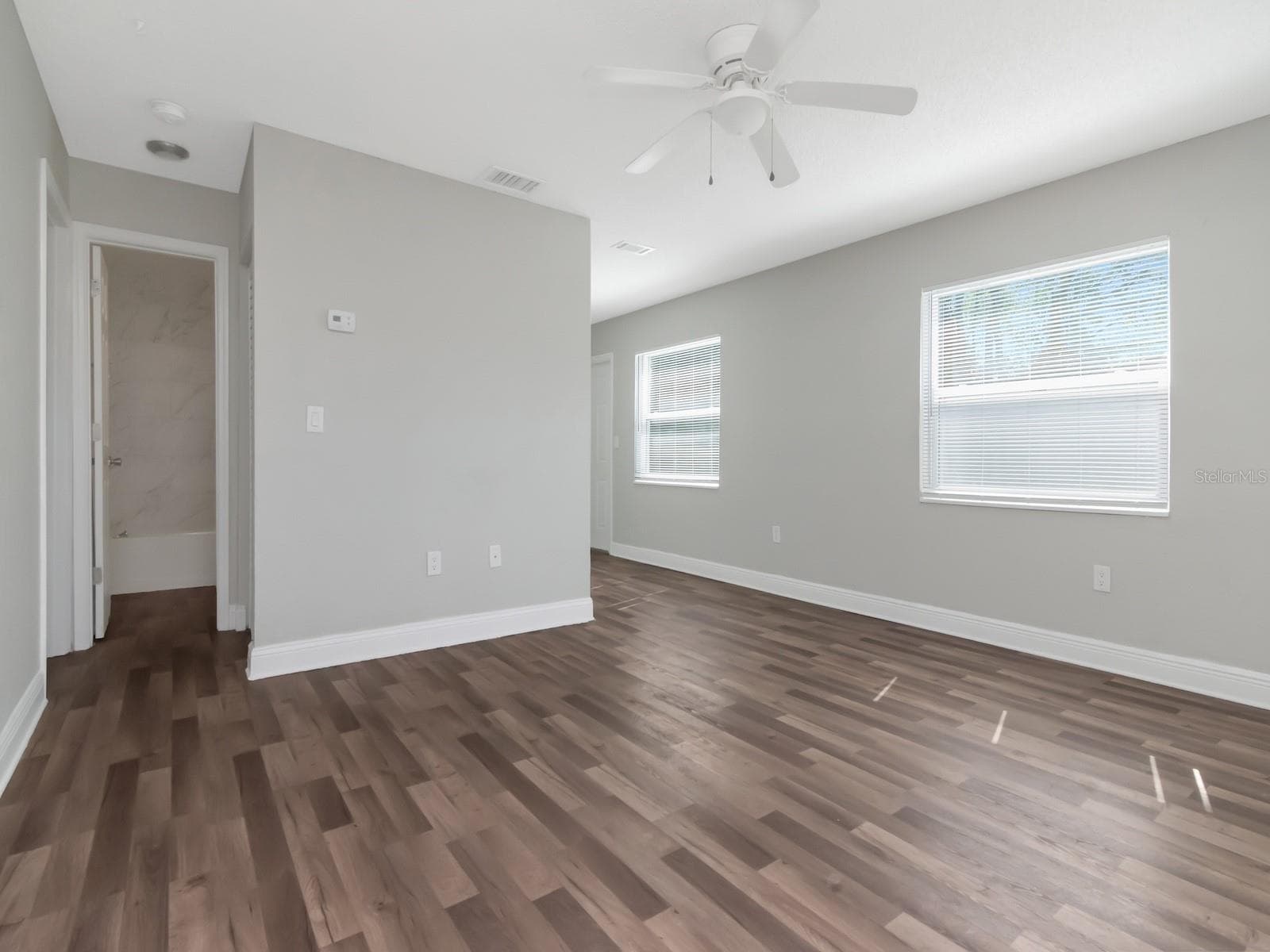 Living Area - Unit 1211 - 1209 62ND AVE E, BRADENTON