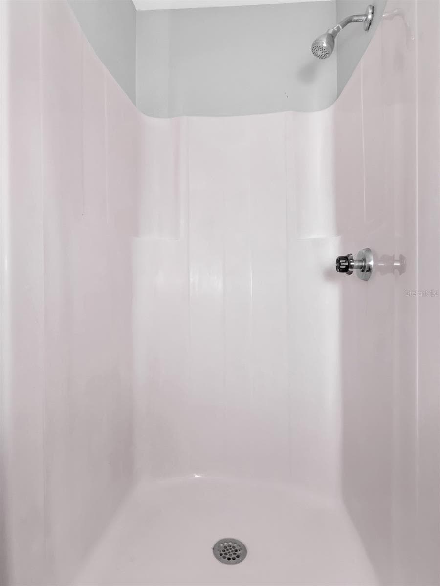 Primary Bathroom - Unit 1211 - 1209 62ND AVE E, BRADENTON
