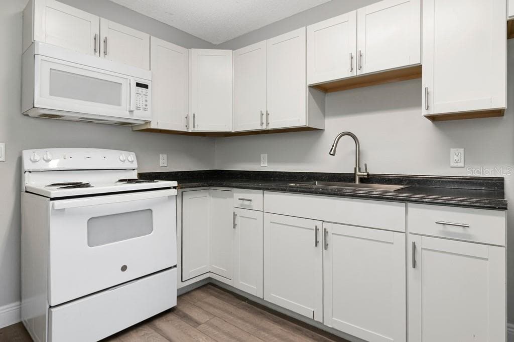 Kitchen - Unit 1209 - 1209 62ND AVE E, BRADENTON