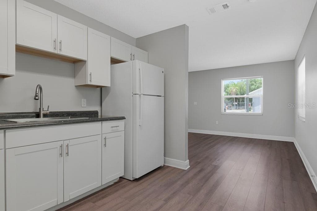 Kitchen - Unit 1209 - 1209 62ND AVE E, BRADENTON