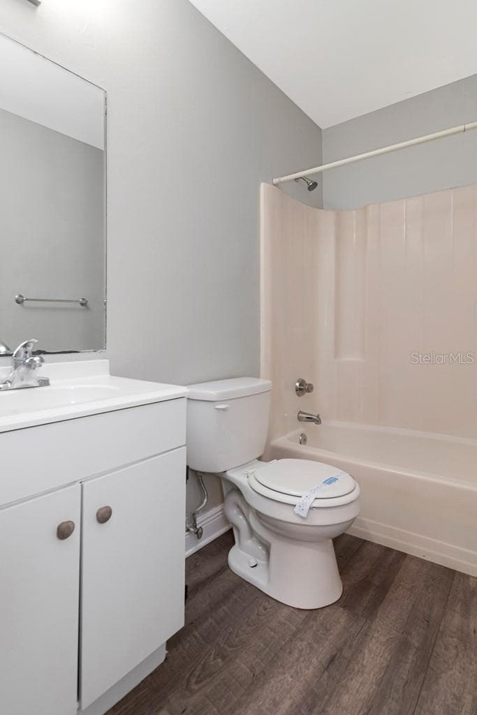 2nd Bathroom - Unit 1209 - 1209 62ND AVE E, BRADENTON