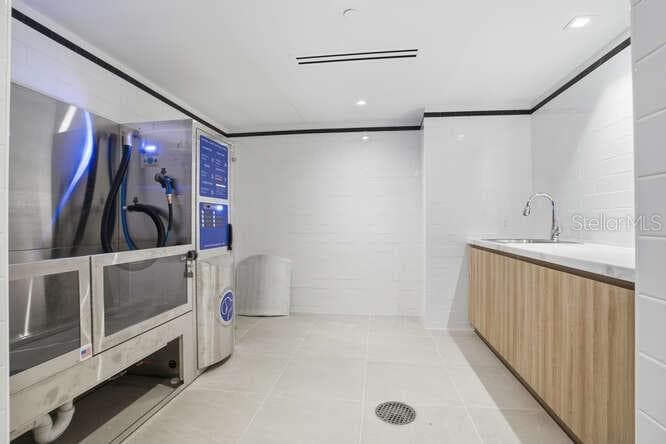 Condominium at 3015 S YSABELLA AVE #1402, TAMPA, photo 49 of 50