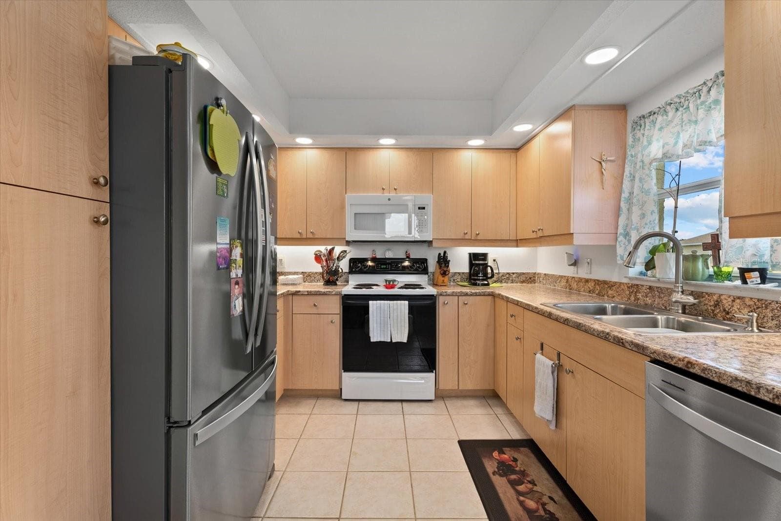 Condominium at 5800 SABAL TRACE DR #502, NORTH PORT, photo 13 of 48