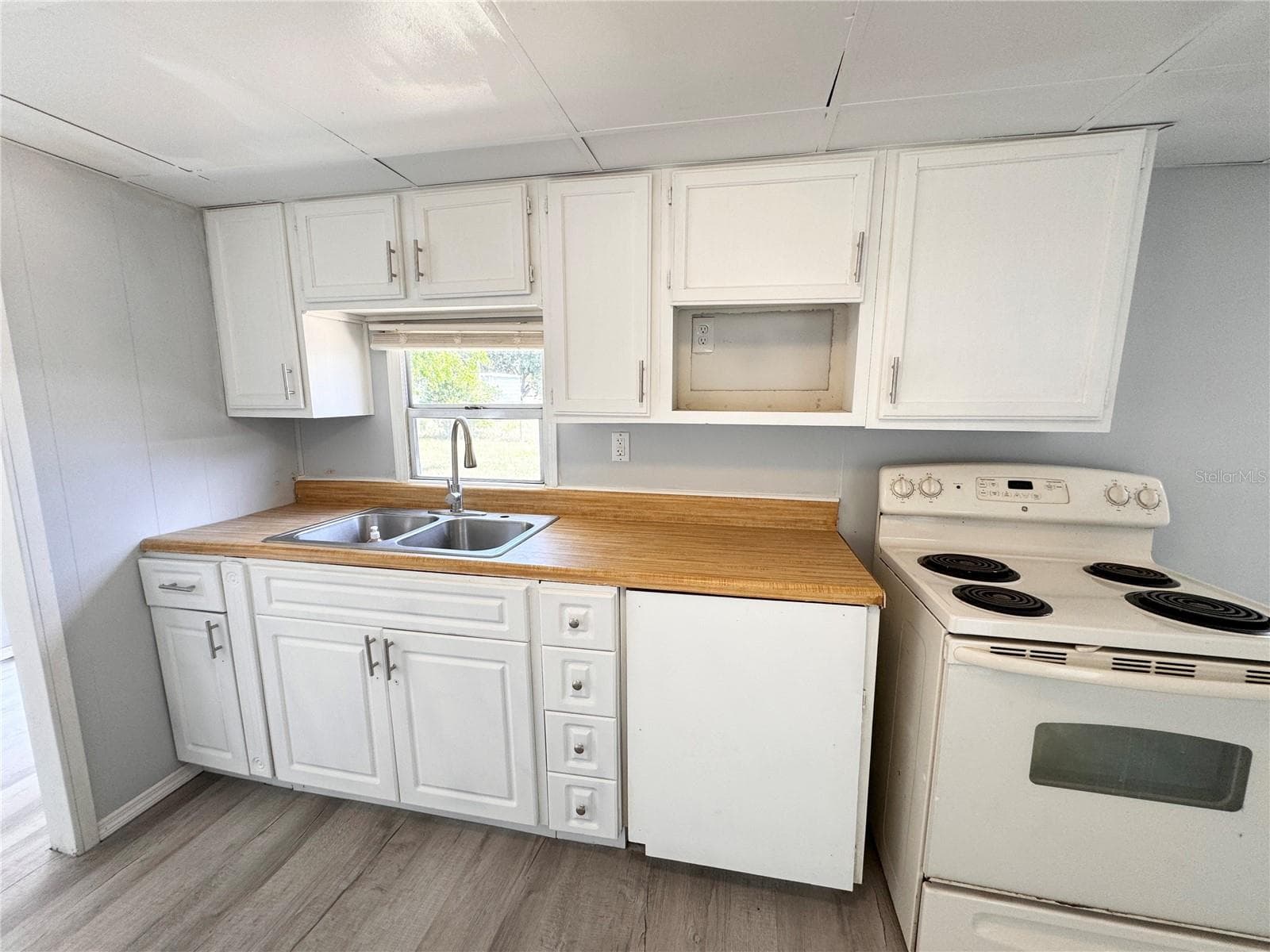 Modular Home at 3418 BROCKETT RD, MIMS, photo 5 of 13