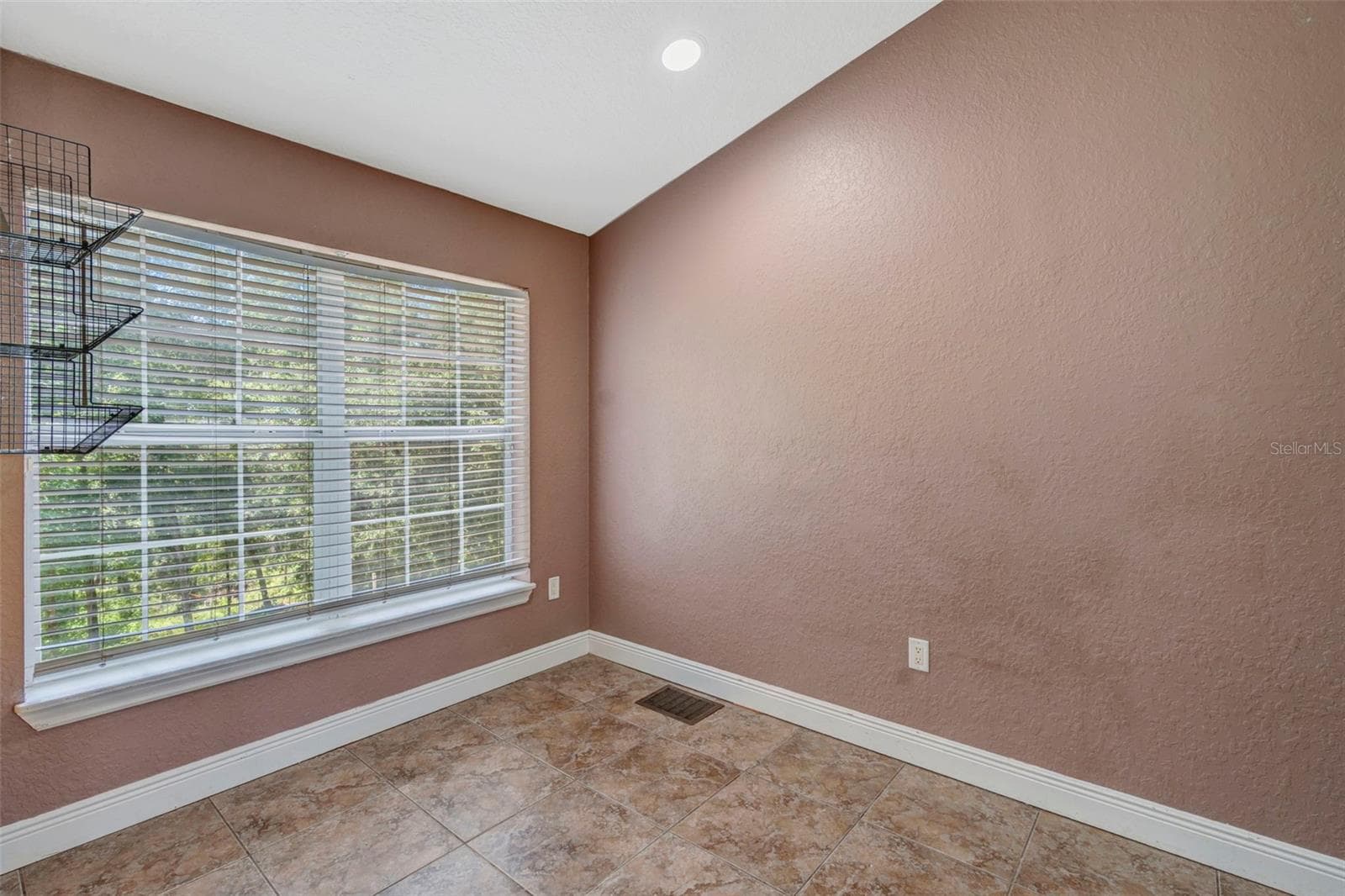 Dining Room Main Floor - 4243 NANCY CREEK BLVD, BROOKSVILLE