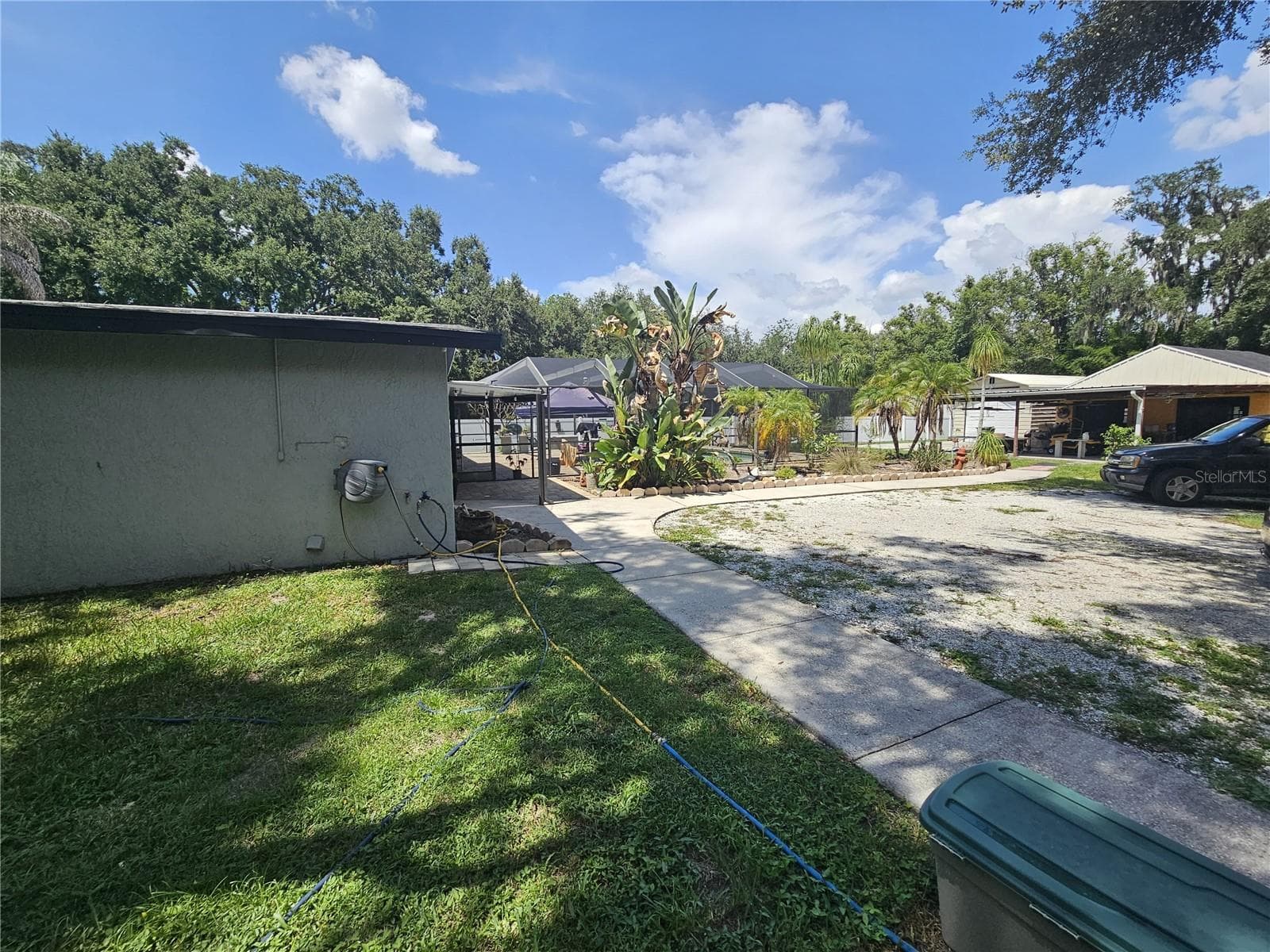 Single Family Residence at 16109 INDIAN MOUND RD, TAMPA, photo 11 of 18