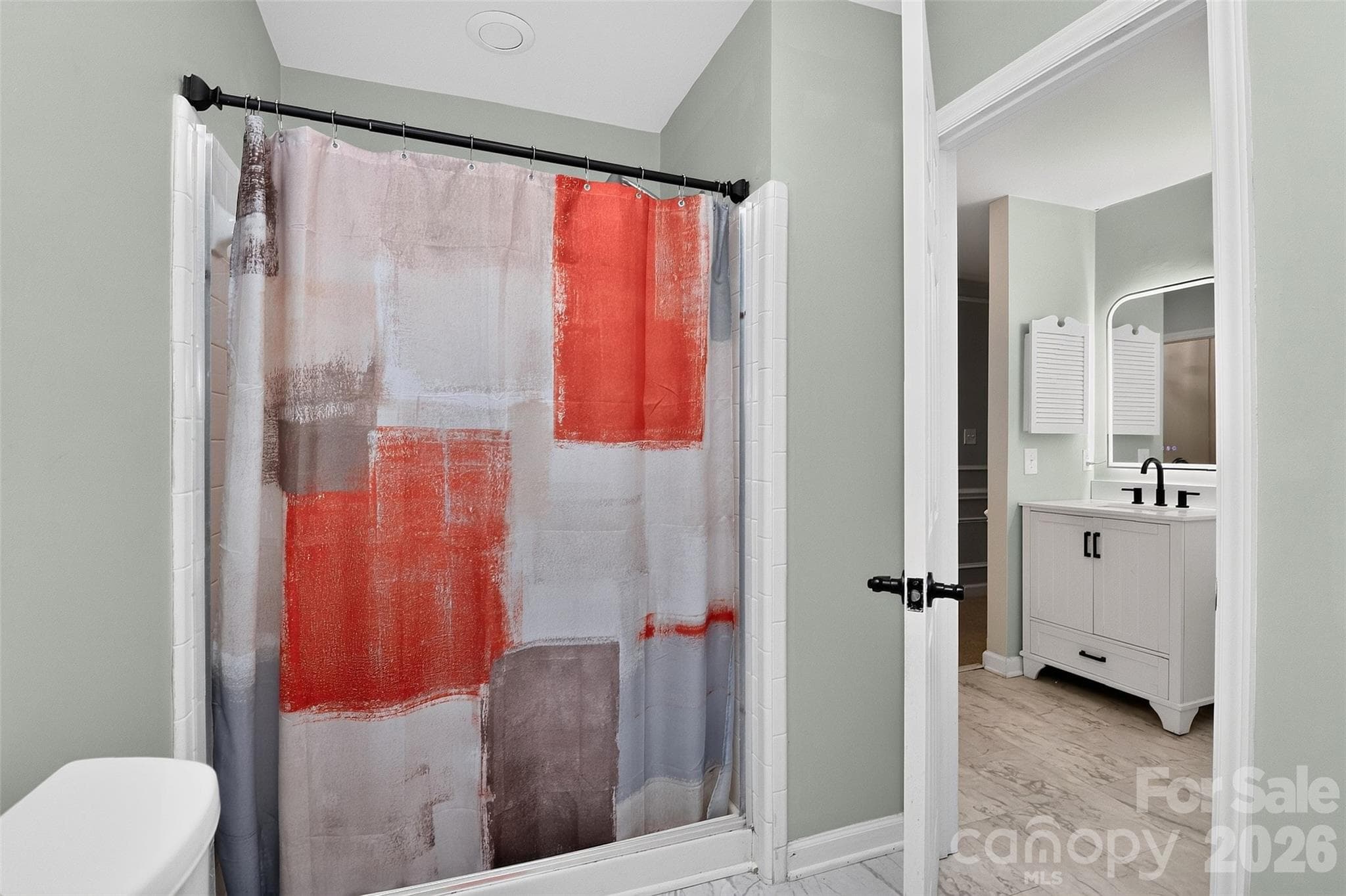 Primary shower - 4015 Thistledown Court, Charlotte