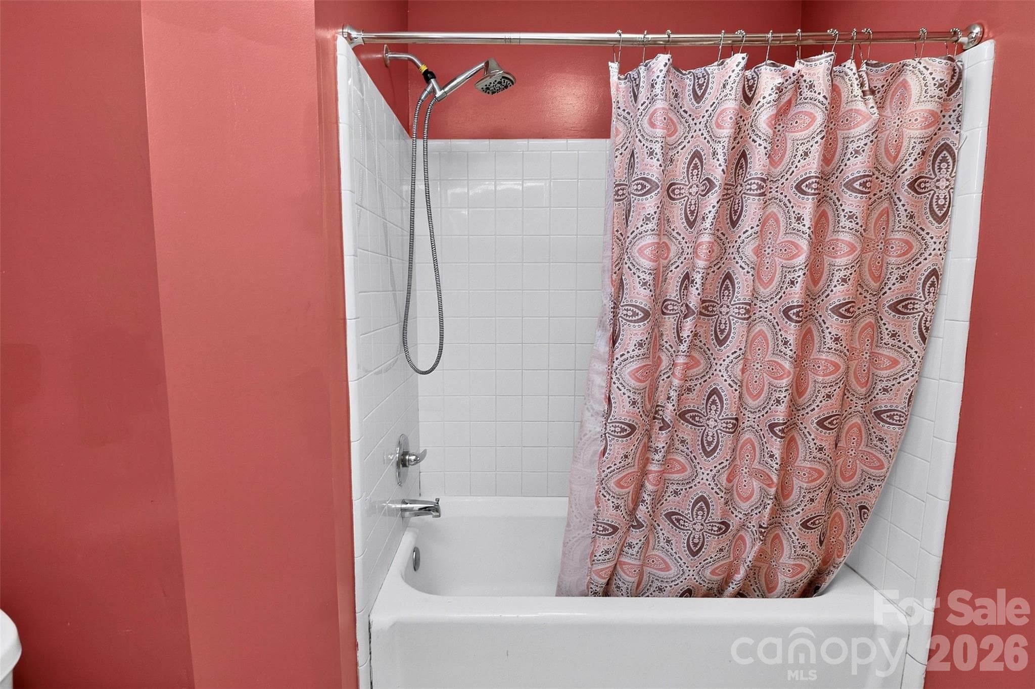 2nd full bath - 4015 Thistledown Court, Charlotte