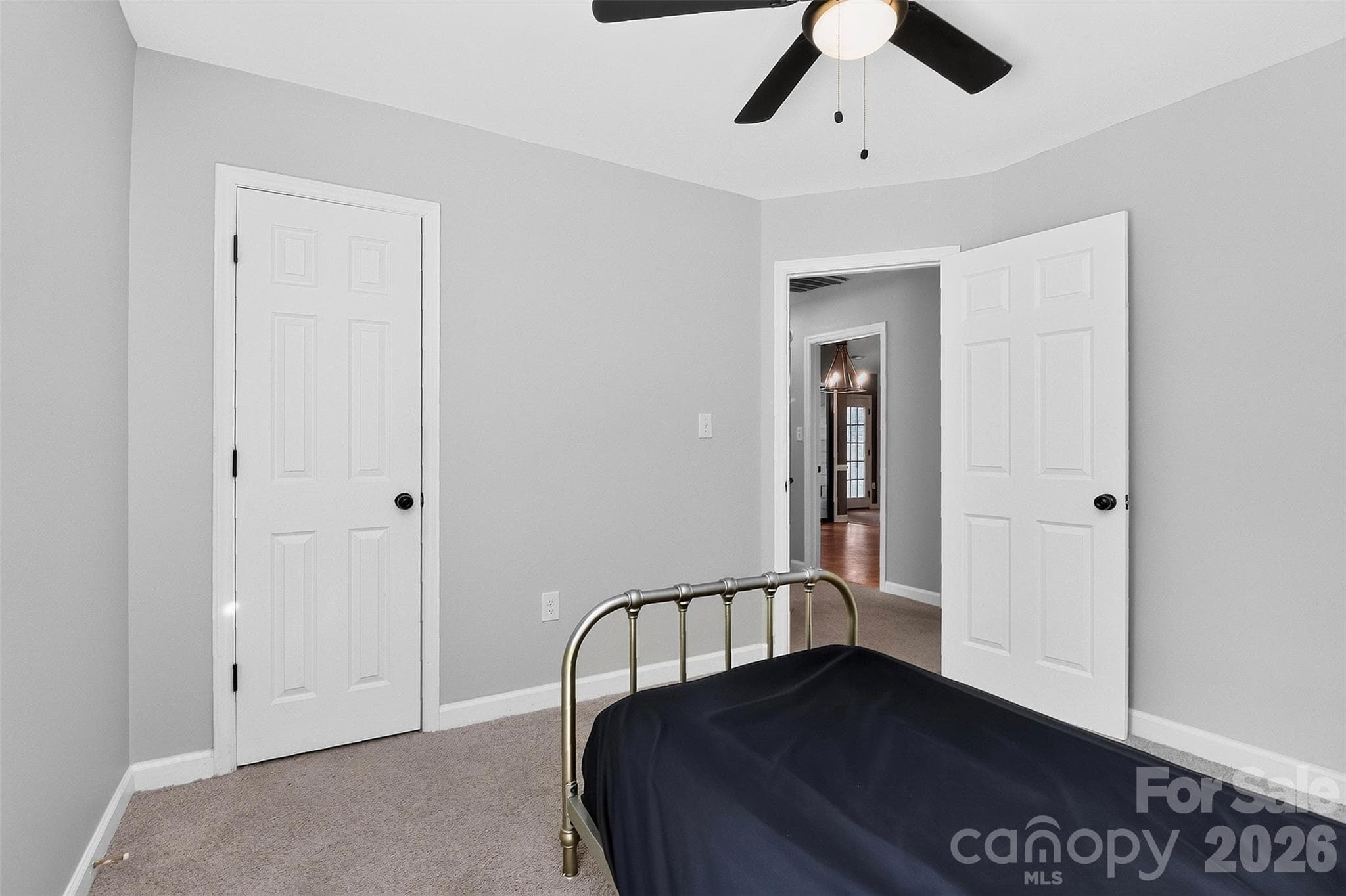 Single Family Residence at 4015 Thistledown Court, Charlotte, photo 32 of 43