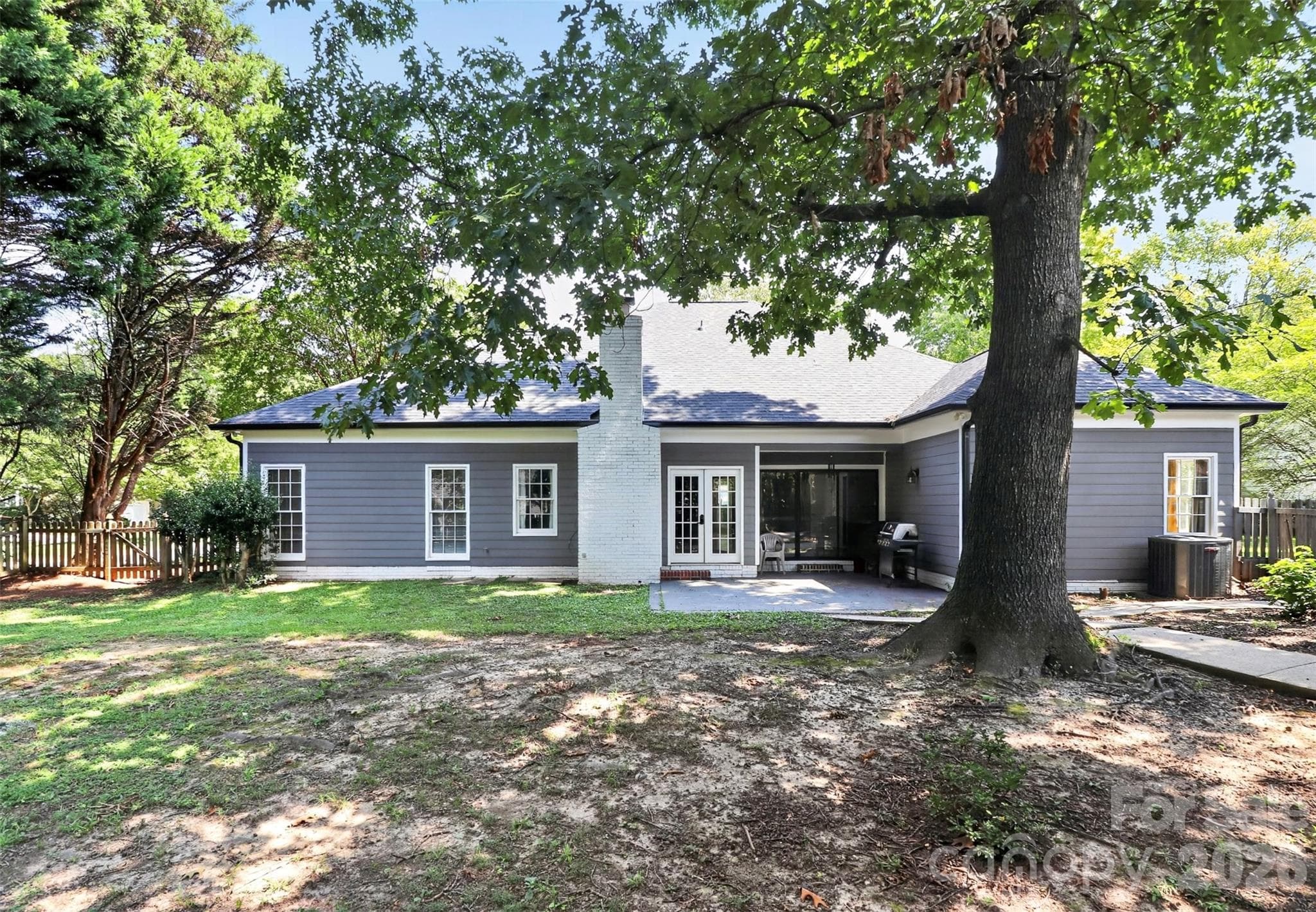 Back yard - 4015 Thistledown Court, Charlotte