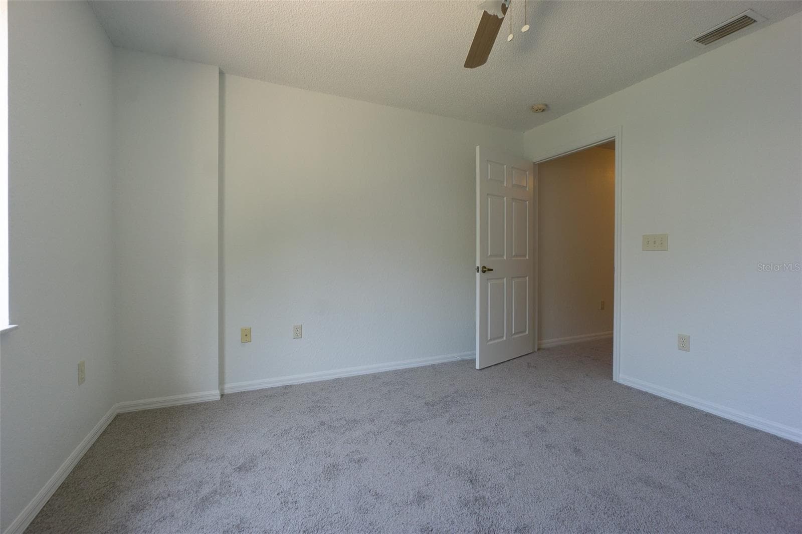 Secondary Bedropom - 8157 STURBRIDGE CT, WEEKI WACHEE