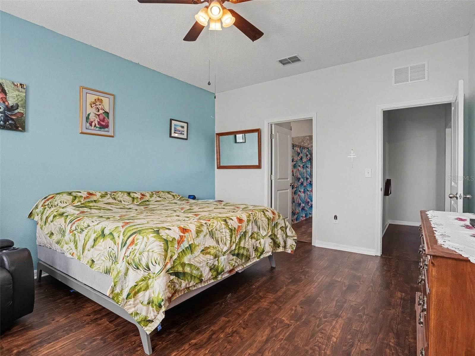 Single Family Residence at 524 BLUE WATER CT, HAINES CITY, photo 5 of 31